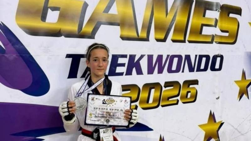 Спортсменка из Одинцово взяла серебро на международном турнире по тхэквондо в Сербии (2026)