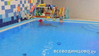 Детский бассейн &laquo;Аквапузики&raquo; в Одинцово: грудничковое плавание от 2 месяцев (2026)