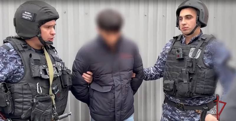 Росгвардейцы задержали постояльца хостела в Новоивановском, укравшего драгоценности (2026)
